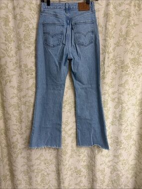 Levi’s 70’s High Flare Jeans